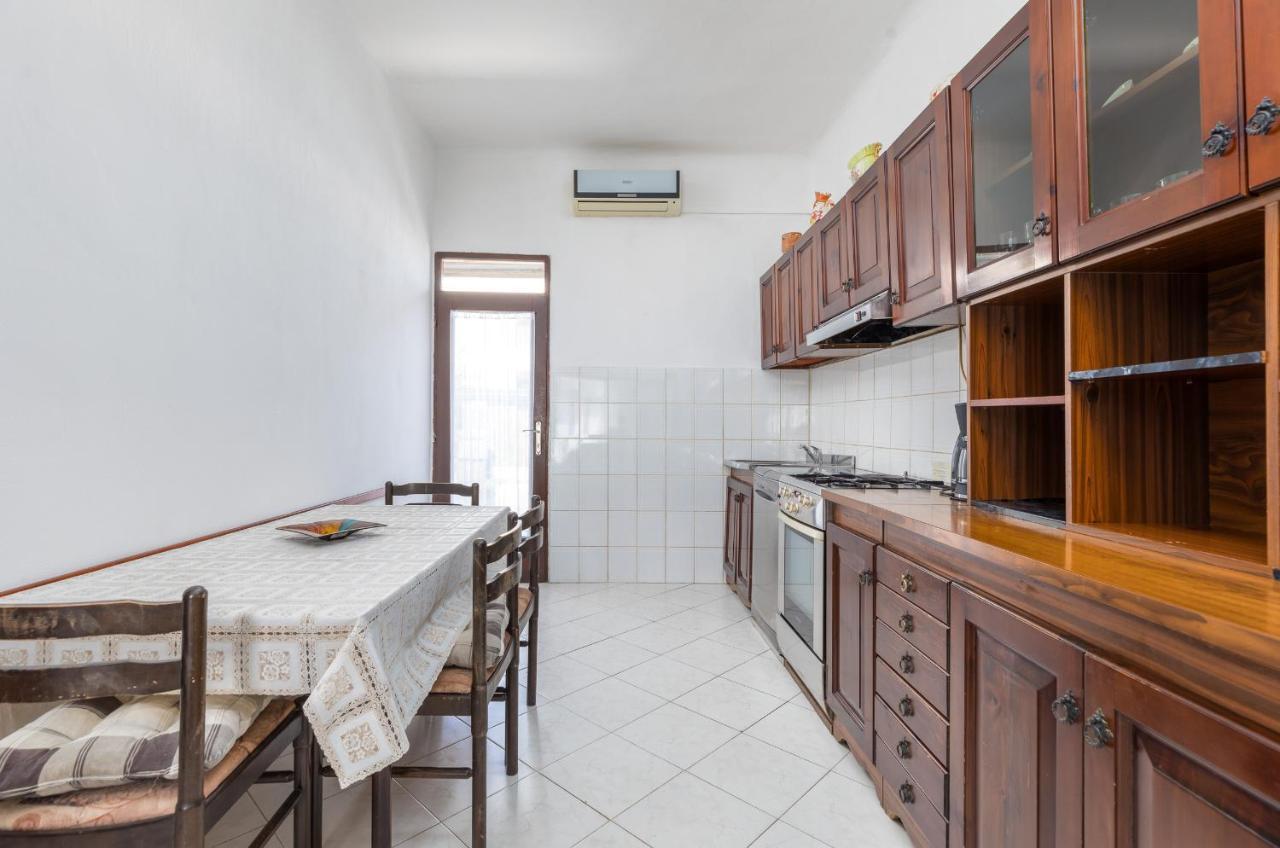 Apartment Ana 法扎纳 外观 照片