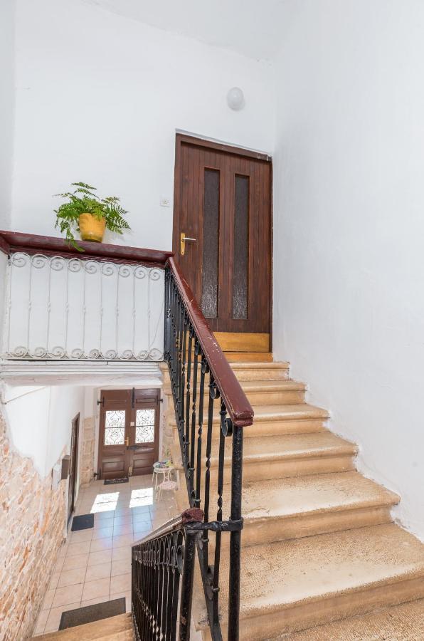 Apartment Ana 法扎纳 外观 照片